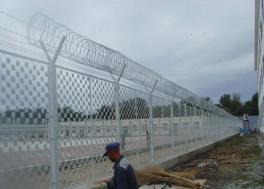 監(jiān)獄護欄網